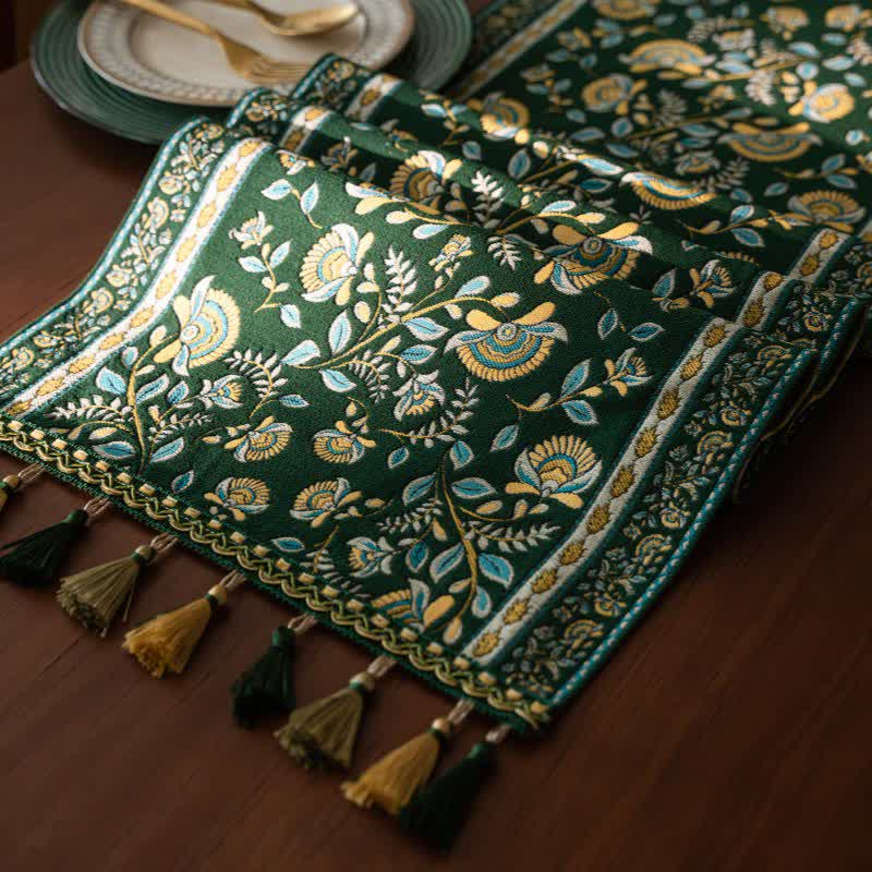 Runner da tavola vintage con nappe in jacquard a motivo rami. - image 9