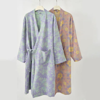 Kimono in doppia garza di cotone con motivo a fiori di pesco - image 6