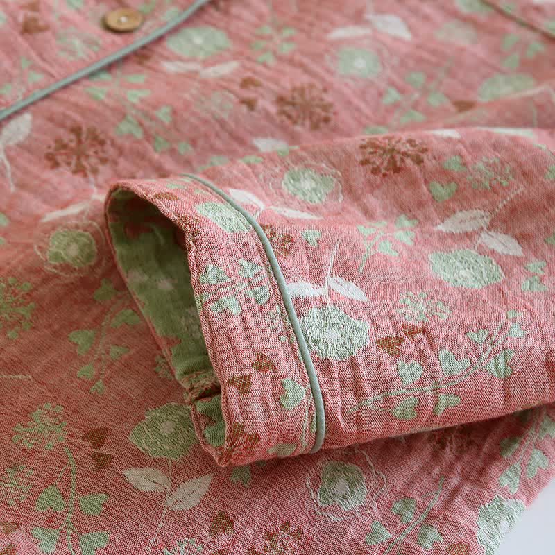 Set pigiama in cotone jacquard con motivo a rose, ispirato allo stile vintage. - image 10