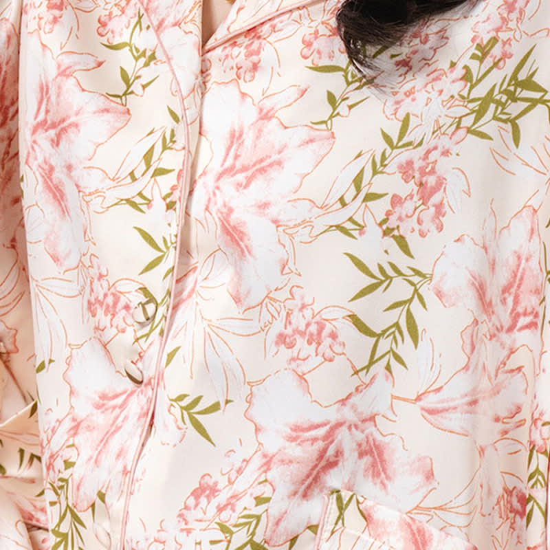 Set pigiama rustico rosa con motivo floreale e foglie - image 8