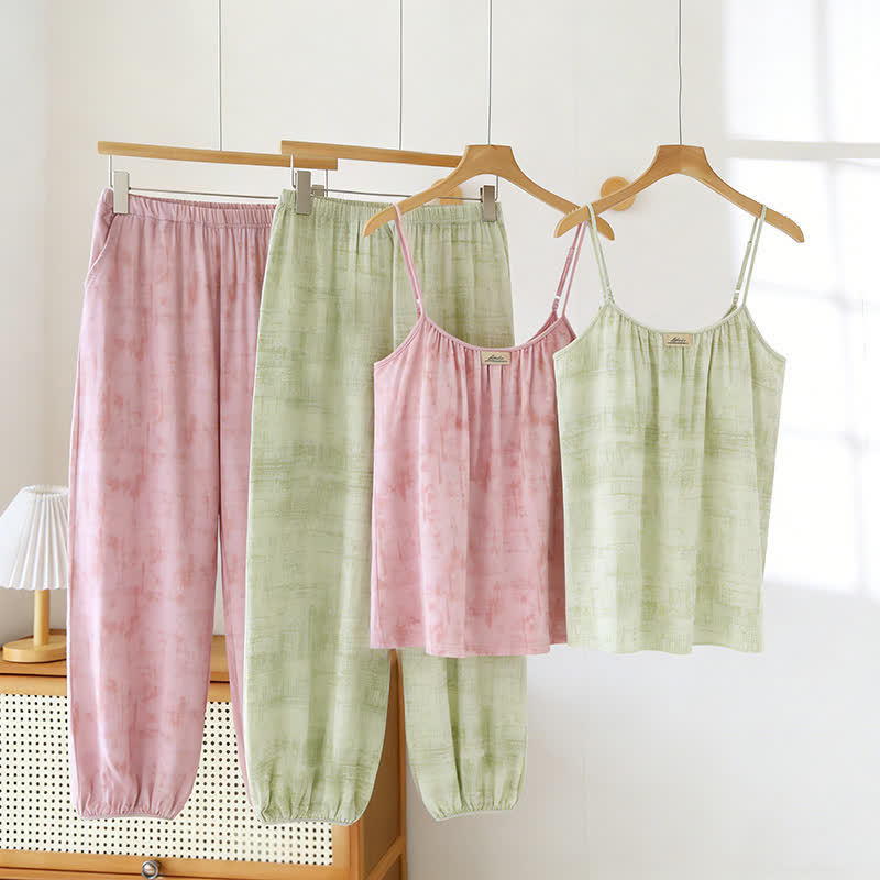 Completo da notte composto da canotta e pantaloni in cotone con stampe artistiche ispirate all'acquerello. - image 0
