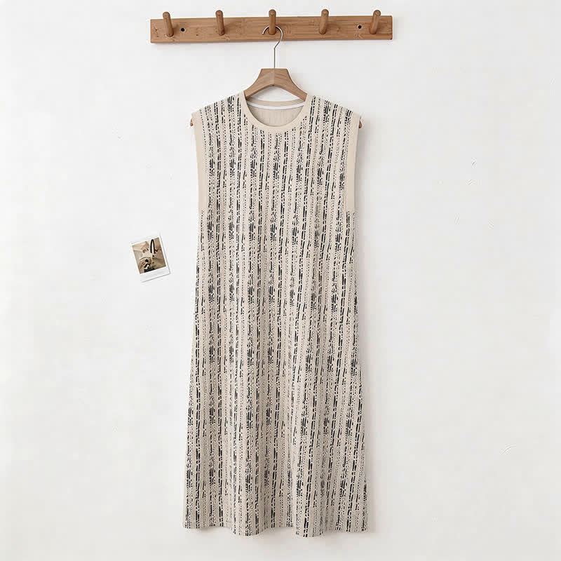 Camicia da notte senza maniche in cotone, ispirata a linee artistiche. - image 1