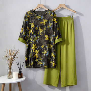 Set pigiama retrò con motivi floreali di ispirazione orientale. - Verde - M - image 0