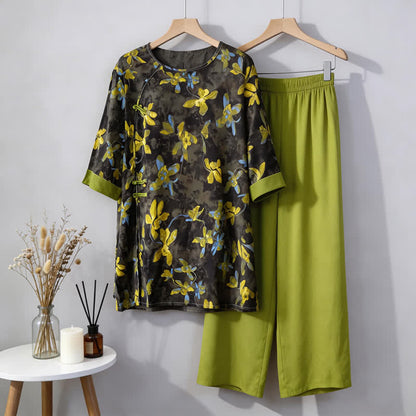 Set pigiama retrò con motivi floreali di ispirazione orientale. - Verde - M - image 0