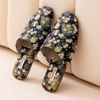 Pantofole da casa in raso ricamato in stile Chinoiserie - Nero - 2XL - image 12
