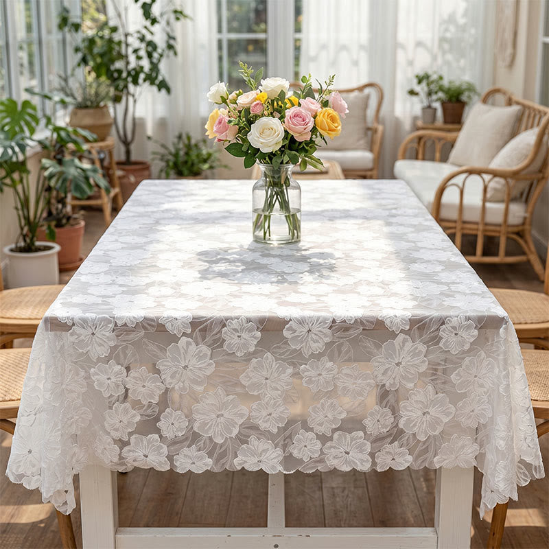 Tovaglia jacquard con motivo a pizzo di camelie - image 1