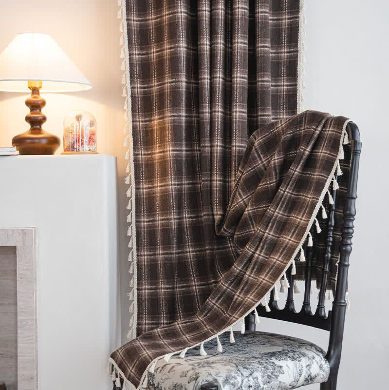 Tenda a quadri con nappe in stile vintage - image 4