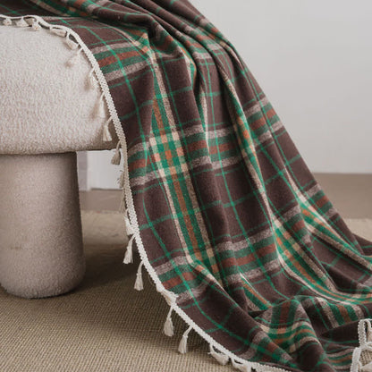 Tenda a nappe in stile vintage con motivo a quadri verdi. - image 8