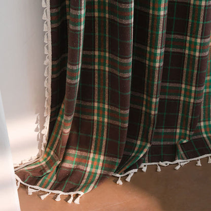 Tenda a nappe in stile vintage con motivo a quadri verdi. - image 6