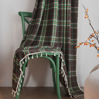 Tenda a nappe in stile vintage con motivo a quadri verdi. - image 3