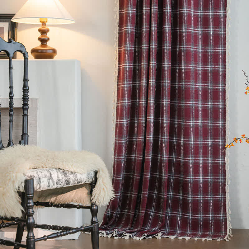 Tenda a nappe in stile vintage con motivo a quadri bordeaux. - image 1