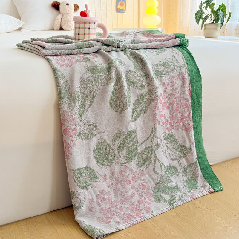 Coperta estiva in fibra di bambù con motivo floreale e foglie - 200cm x 230cm - image 0