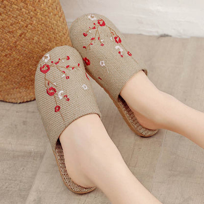 Comode pantofole in lino ricamate Plum Bossom - image 5