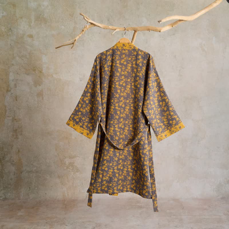Kimono in garza di cotone a fantasia floreale gialla - image 1