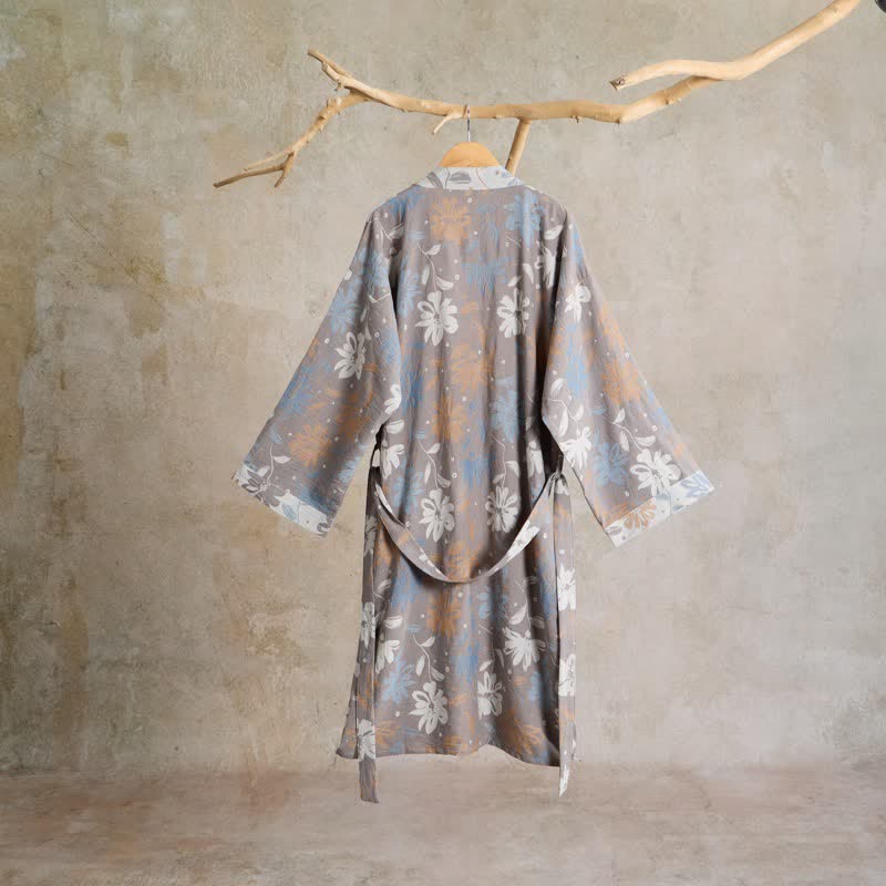 Kimono in garza di cotone grigia con stampa floreale - image 1