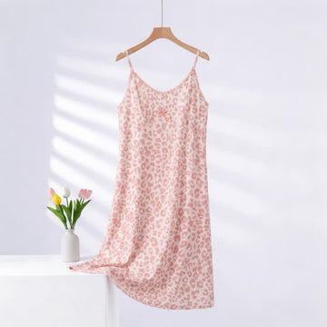 Camicia da notte con stampa leopardata e bordo in pizzo - Rosa - 3XL - image 0