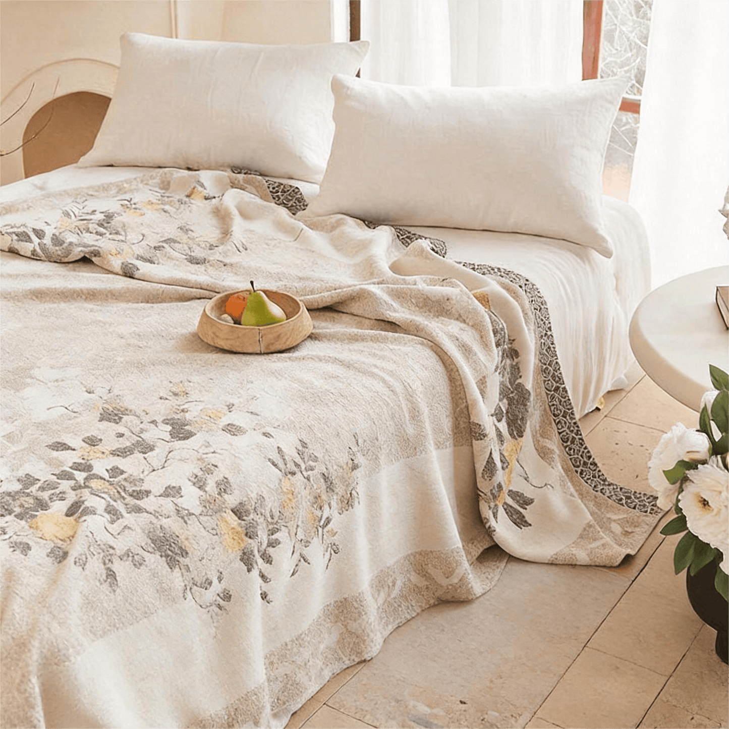 Trapunta reversibile in garza jacquard con motivo peonie orientali - image 2