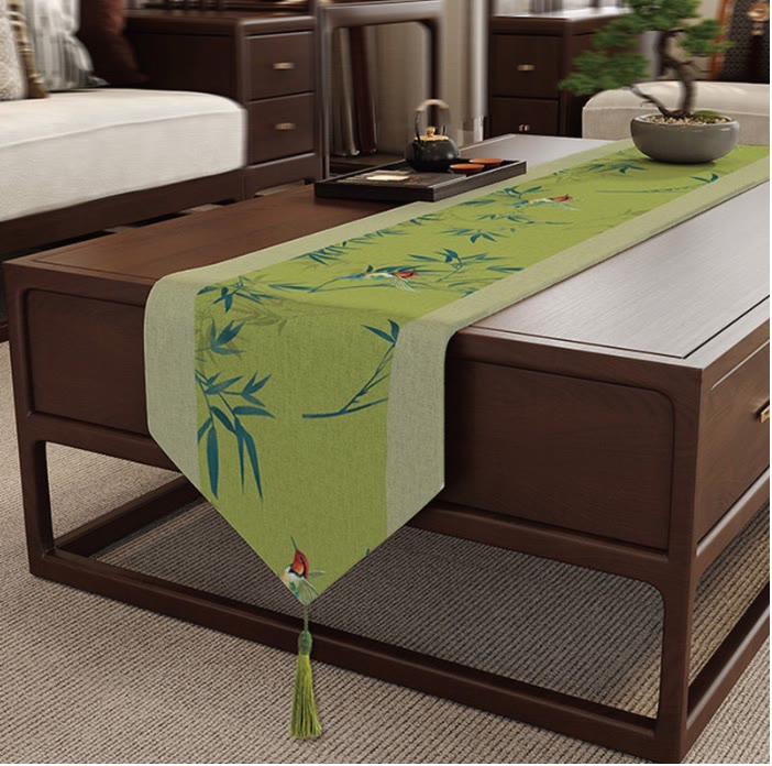 Runner da tavola con bambù verde e uccelli - Verde - 12" × 102" - image 0