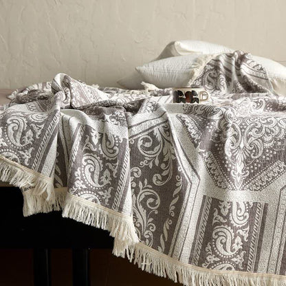 Coperta in cotone con motivo paisley damascato - image 7