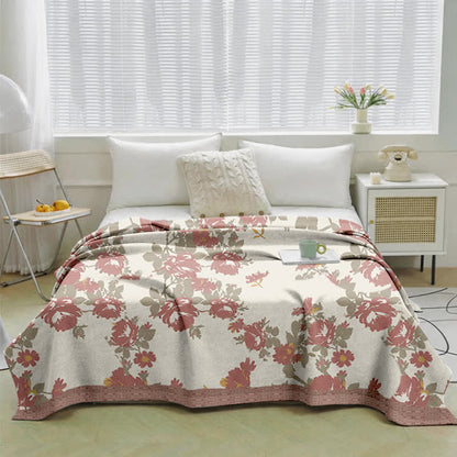 Trapunta vintage in garza di cotone con motivo floreale di rose - image 1