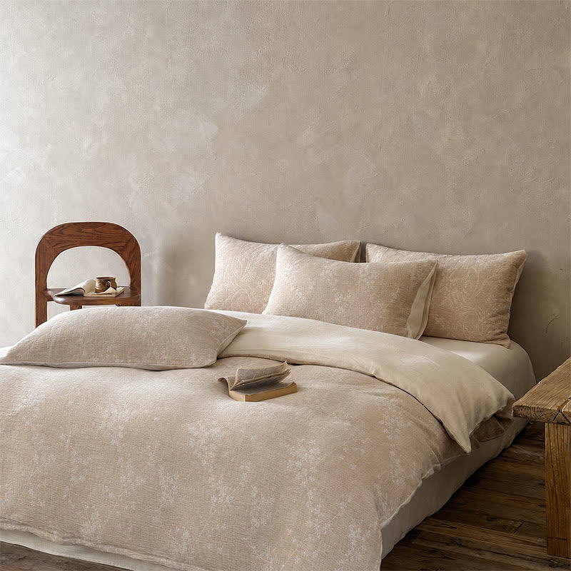Set di biancheria da letto in cotone jacquard con motivo floreale botanico color cammello - image 1