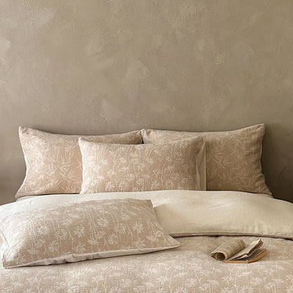 Set di biancheria da letto in cotone jacquard con motivo floreale color cammello. - image 2
