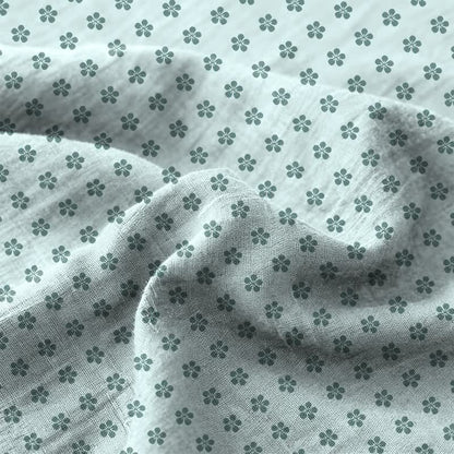 Copriletto in doppia garza di cotone con motivo a fiori di ciliegio - image 3