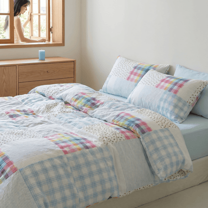 Set di biancheria da letto in cotone con motivo a quadri arcobaleno e patchwork floreale (4 pezzi) - image 3