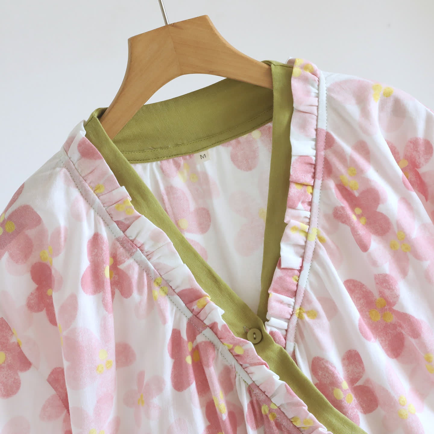 Kimono da notte in garza di cotone con stampa floreale Sakura. - image 6