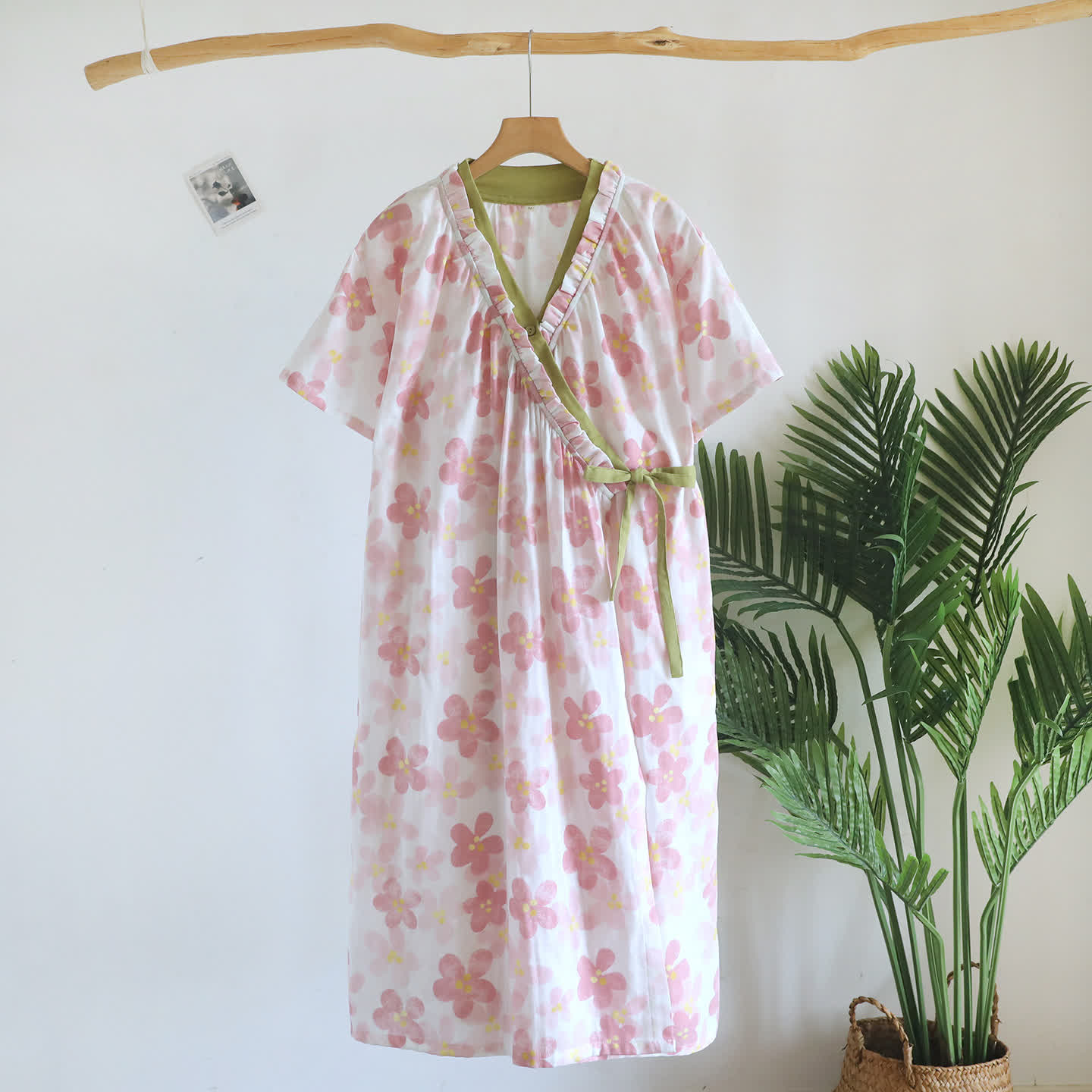 Kimono da notte in garza di cotone con stampa floreale Sakura. - Beige - manica corta - L - image 2