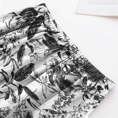 Set pigiama con stampa botanica monocromatica - image 8