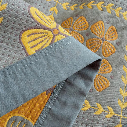 Coperta in garza di cotone a 3 strati con motivo geometrico a trifoglio - image 11
