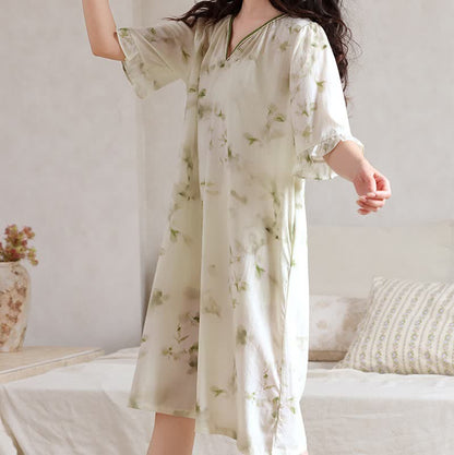Camicia da notte floreale con maniche a volant - image 12