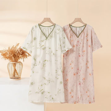 Camicia da notte floreale con maniche a volant - image 0