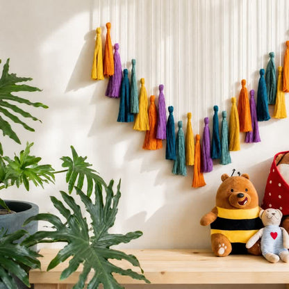 Ghirlanda decorativa di nappe arcobaleno in cotone intrecciato a mano - image 4