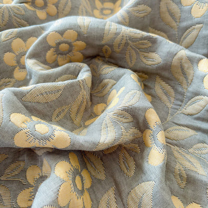 Coperta trapuntata a 3 strati in mussola di cotone con motivo floreale - image 11