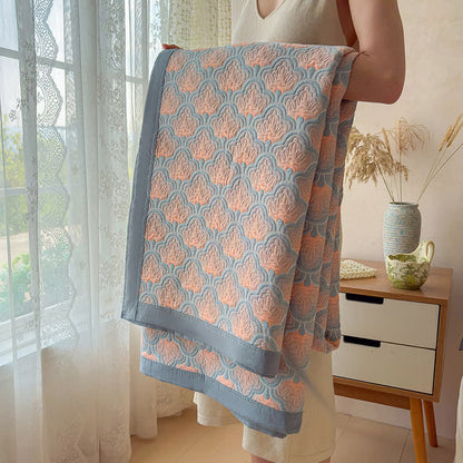 Trapunta a 3 strati in mussola di cotone jacquard con motivo a conchiglie marine - image 8