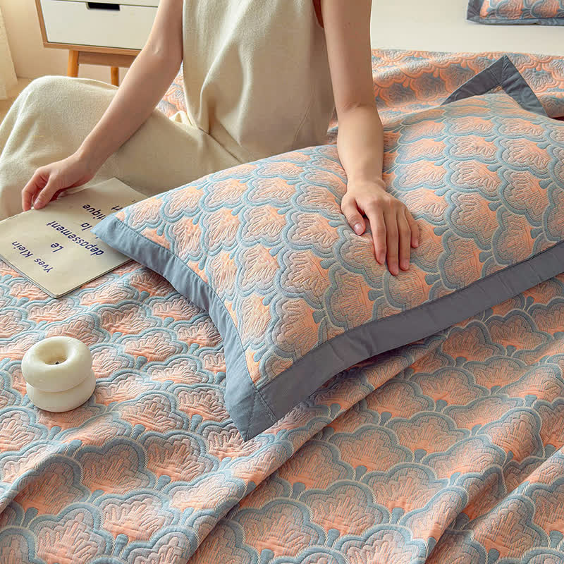 Trapunta a 3 strati in mussola di cotone jacquard con motivo a conchiglie marine - image 9