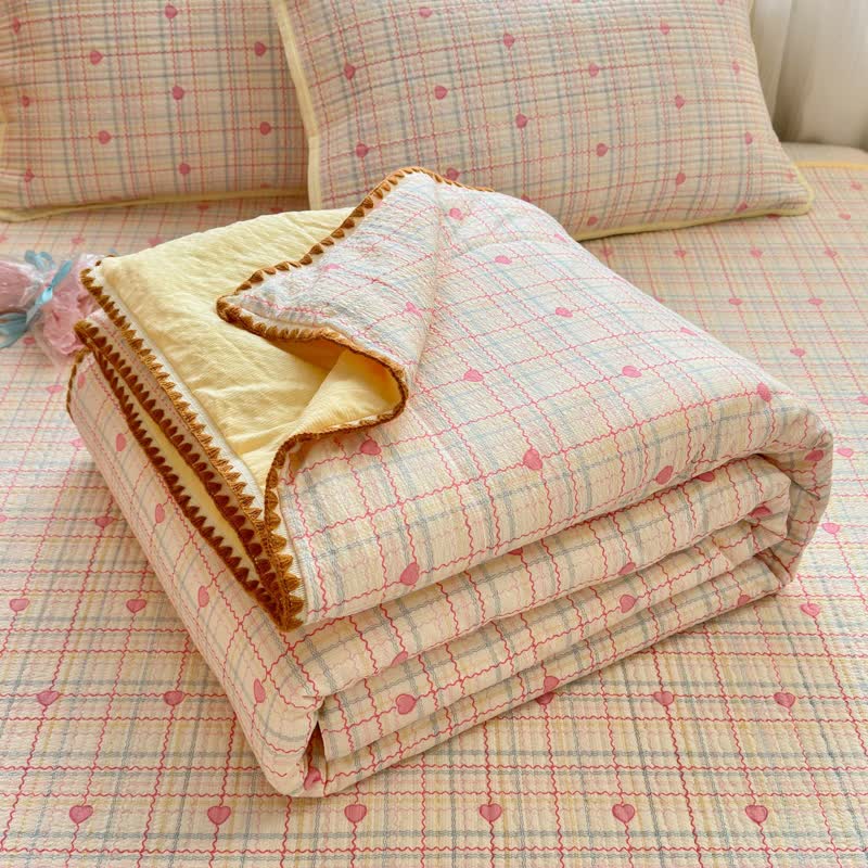 Set di biancheria da letto trapuntata in poliestere color beige Sweetheart - image 3