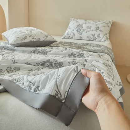 Set di trapunte reversibili con motivo rami e fiori - image 12