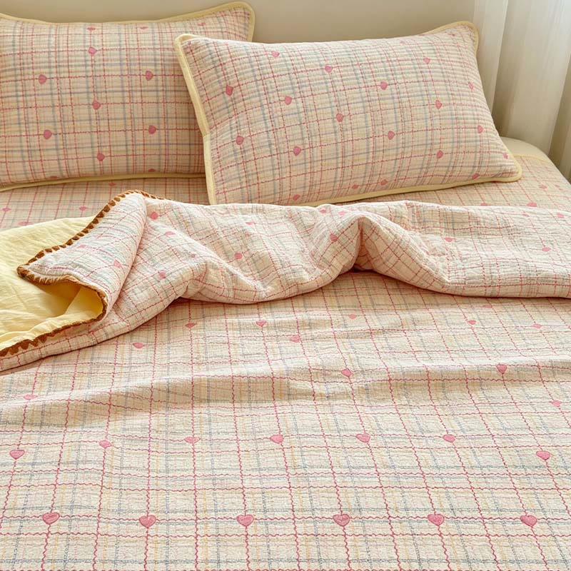 Set di biancheria da letto trapuntata in poliestere color beige Sweetheart - image 2