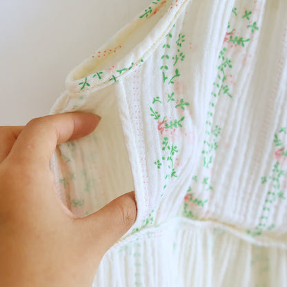 Camicia da notte in cotone con volant e motivo floreale a foglie fresche - image 10