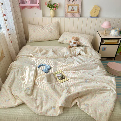Set di biancheria da letto in cotone color crema con bordo in pizzo floreale. - image 1