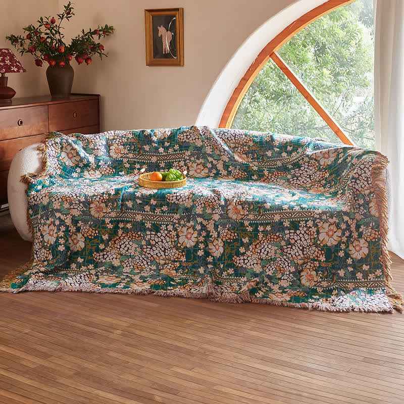 Trapunta reversibile in mussola con motivi botanici e frange in stile retrò - image 3