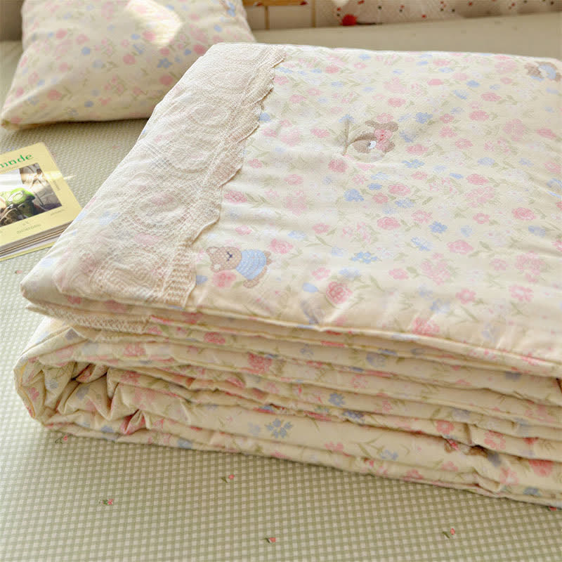 Set di biancheria da letto in cotone color crema con bordo in pizzo floreale. - image 0
