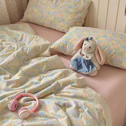 Set di biancheria da letto in cotone con motivo floreale e pizzo - image 2