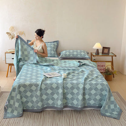 Coperta trapuntata reversibile a 3 strati con motivo geometrico jacquard - image 1