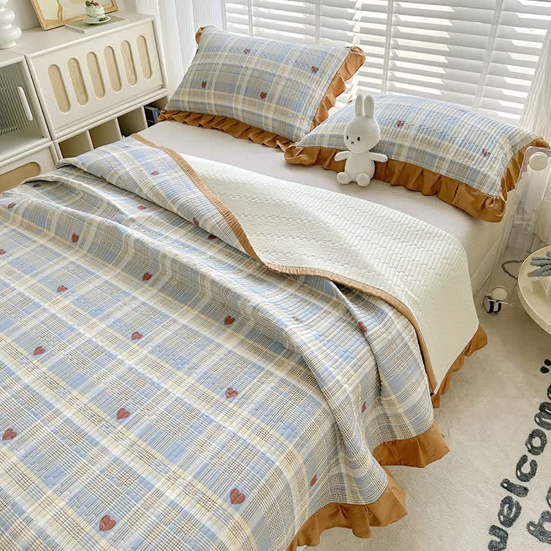 Copriletto in twill di cotone con stampa a quadri e cuori - image 3