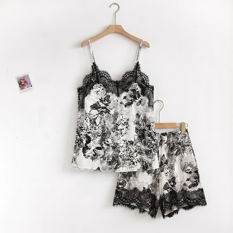 Completo vintage con canotta e pantaloncini in pizzo floreale. - image 1