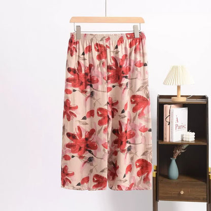 Pantaloni da pigiama corti a fantasia floreale rossa - image 2